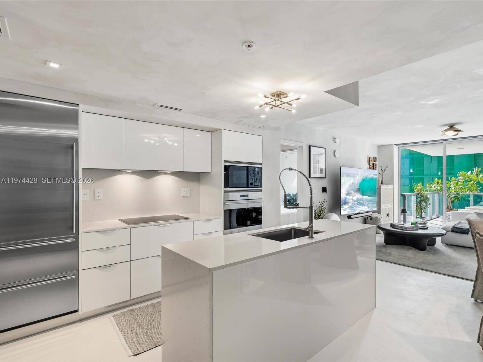 9521 E Bay Harbor DrBay Harbor Islands - Condo/Co-Op/Annual,Condo condo unit 705 - picture