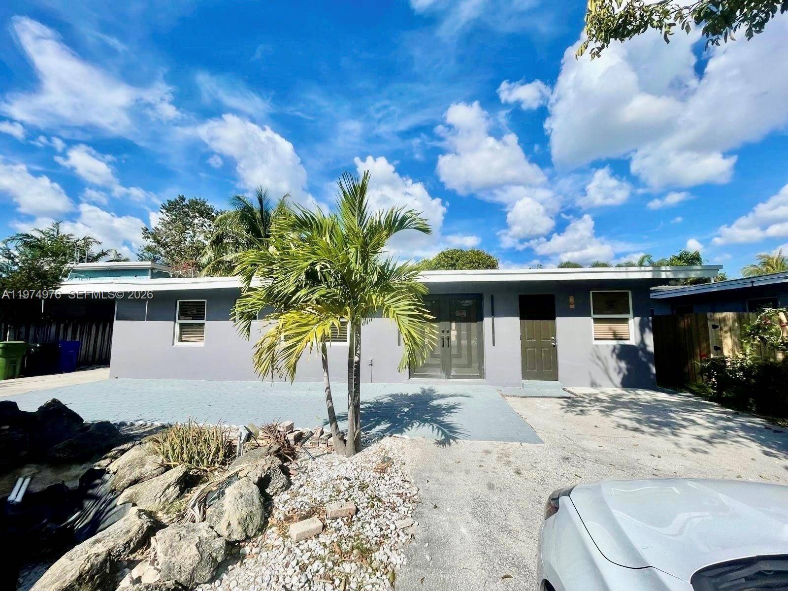 1649 NE 8th AveFort Lauderdale - picture