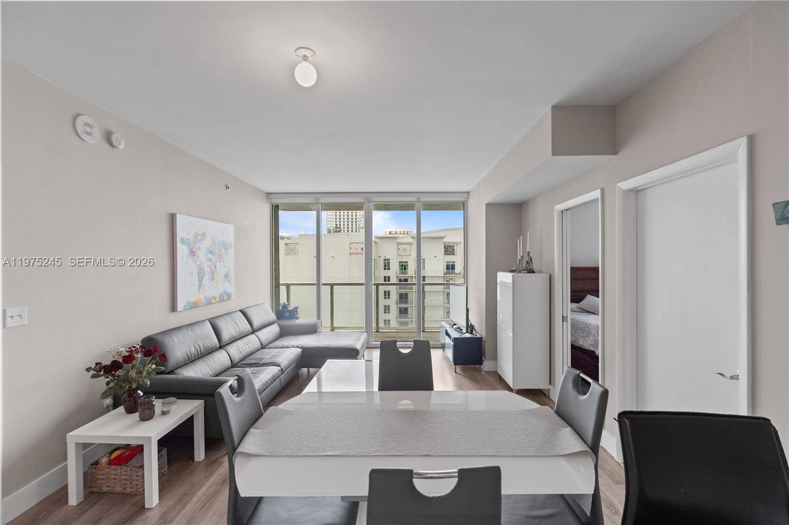 244 Biscayne BlvdMiami - Condo 5+ Stories,Condo condo unit 2410 - picture