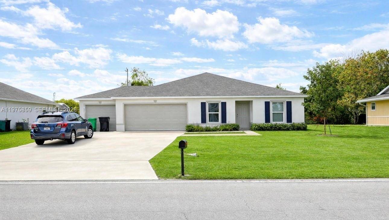 2180 SW Cameo BlvdPort St. Lucie - picture