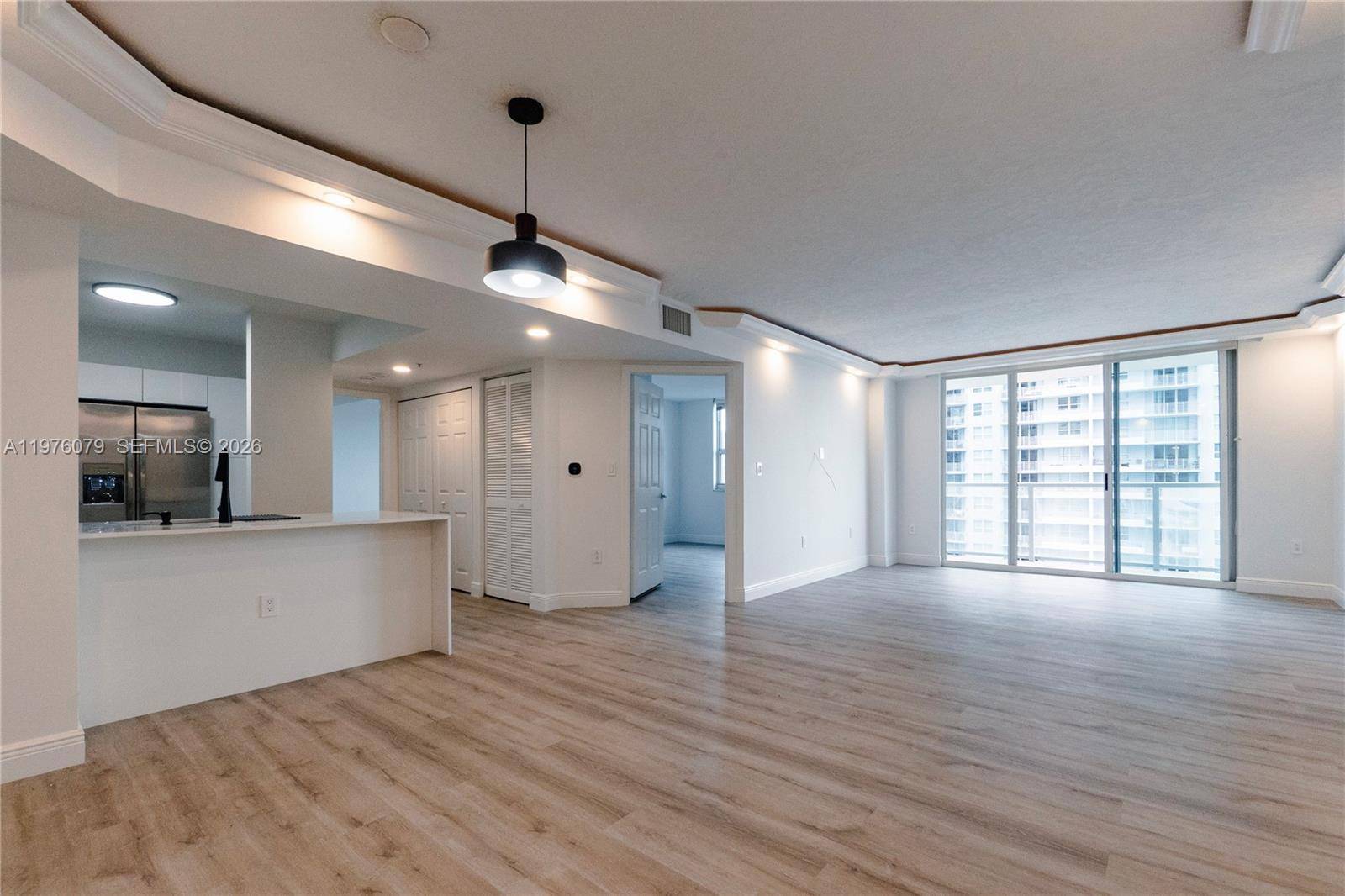 1155 Brickell Bay DrMiami - Condo/Co-Op/Annual,Condo condo unit 2204 - picture
