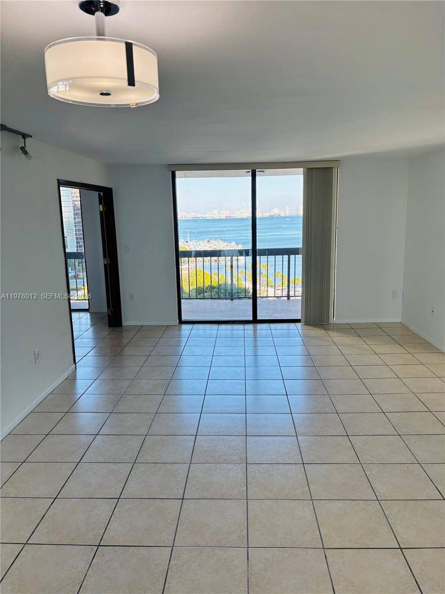 2333 Brickell AveMiami - Condo/Co-Op/Annual,Condo condo unit 1115 - picture