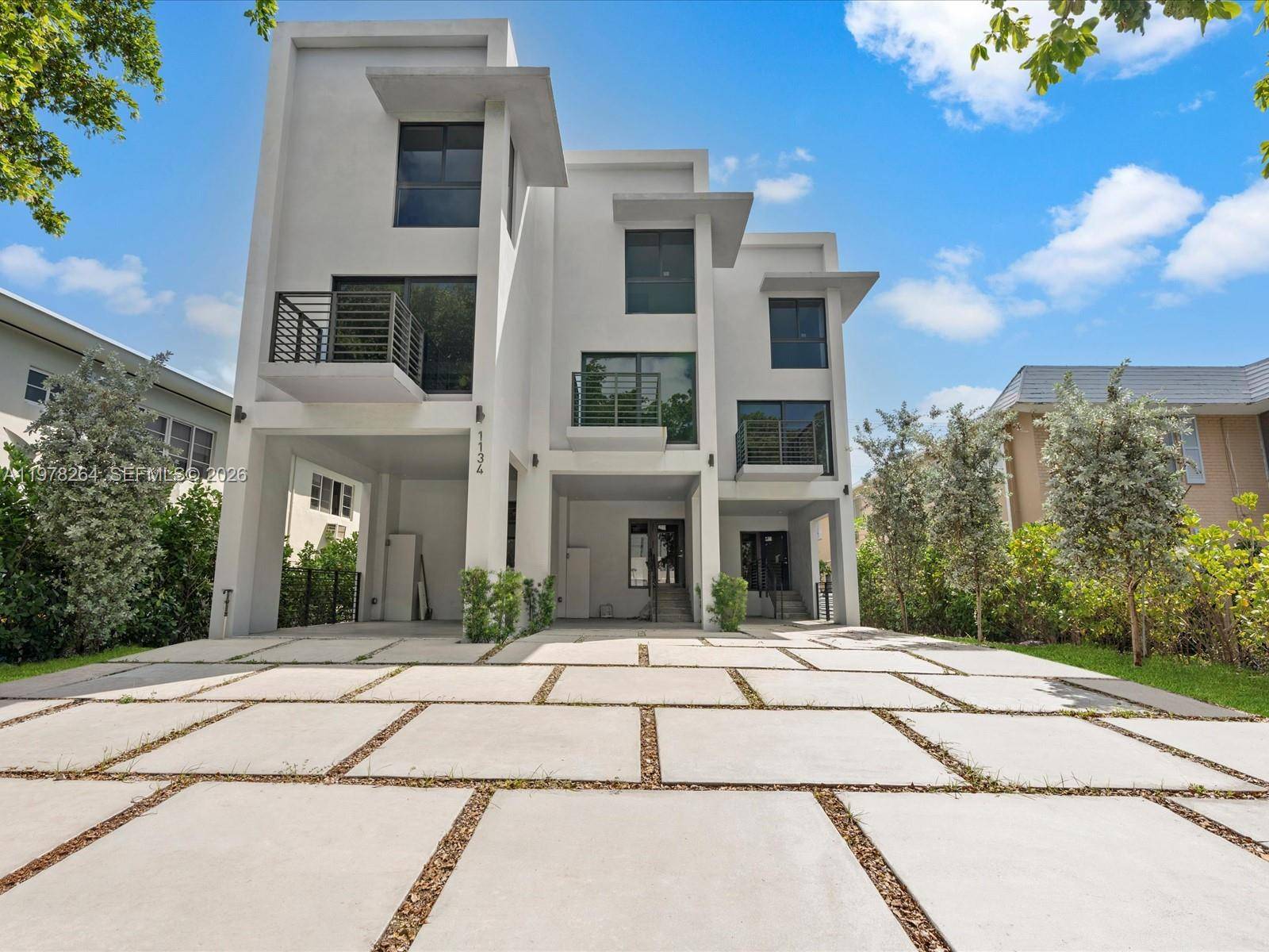 1134 71st StMiami Beach - Townhouse/Villa-Annual,Townhouse condo unit 1 - picture