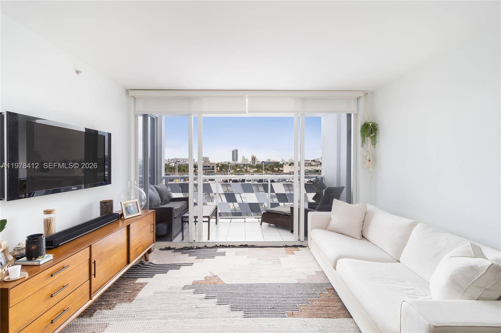 1800 Sunset Harbour DrMiami Beach - Condo/Co-Op/Annual,Condo condo unit 809 - picture