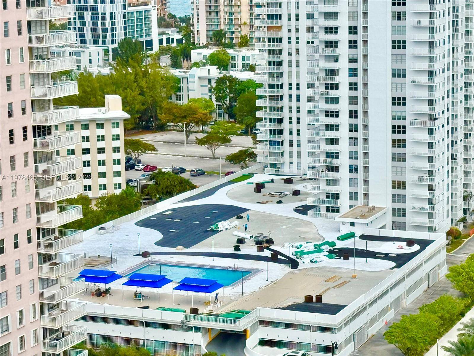 231 174th StSunny Isles Beach - Condo 5+ Stories,Condo condo unit 1501 - picture