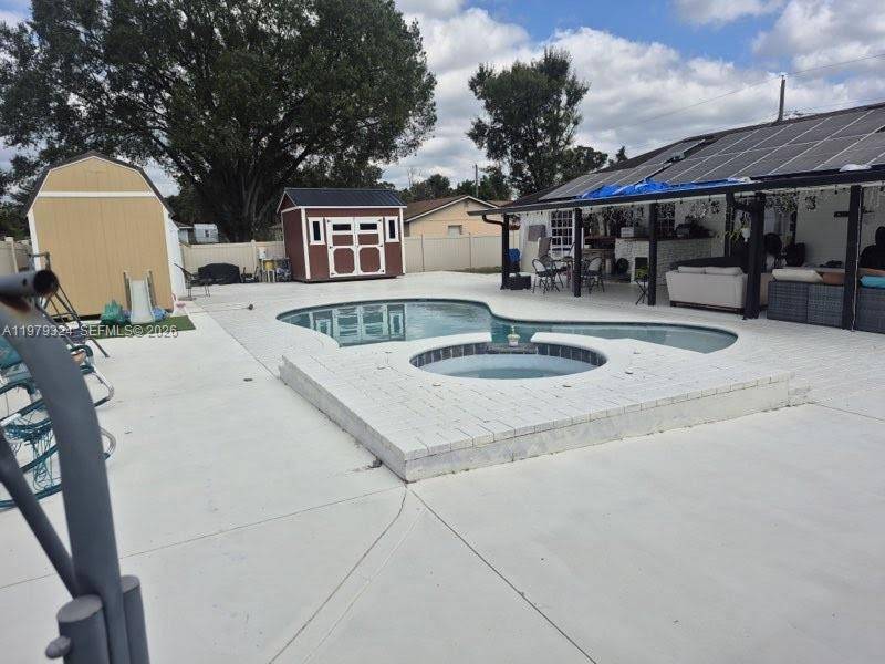 8016 APACHE LNLakeland - picture