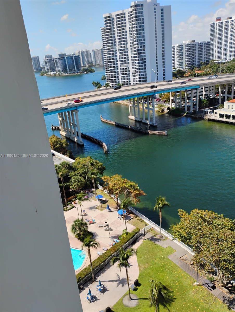 19390 Collins AveSunny Isles Beach - Condo 5+ Stories,Condo condo unit 1619 - picture