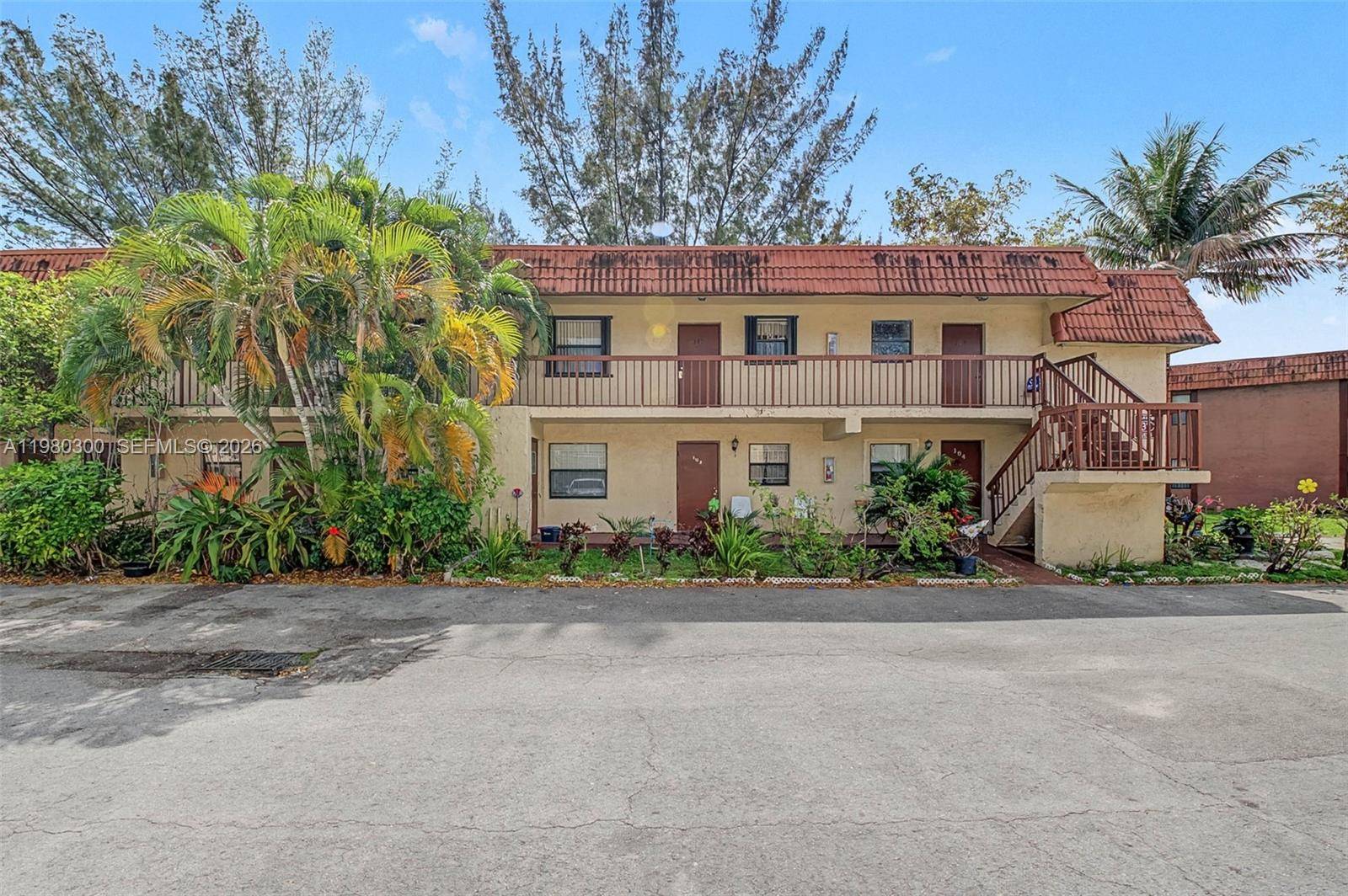 6525 W 26th DrHialeah - Condo 1-4 Stories,Condo condo unit 204-37 - picture