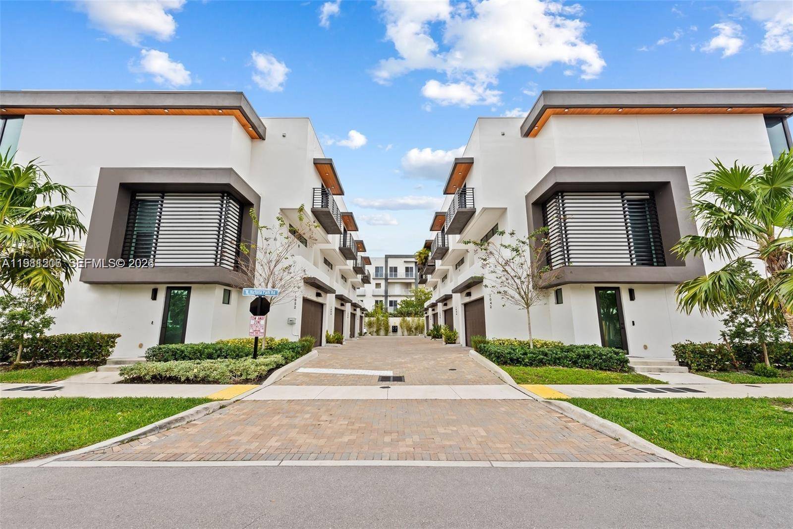 1056 N Victoria Park RdFort Lauderdale - picture