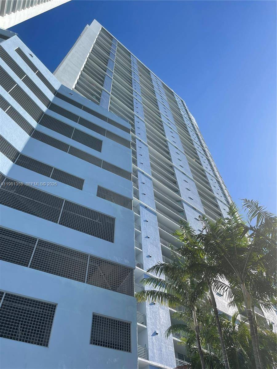 335 S Biscayne BlvdMiami - Condo 5+ Stories,Condo condo unit 3610 - picture