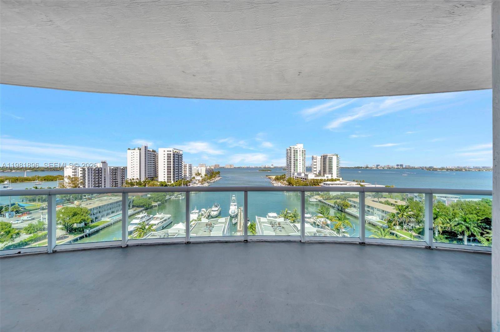 7900 Harbor Island DrNorth Bay Village - Condo 5+ Stories,Condo condo unit 1001 - picture