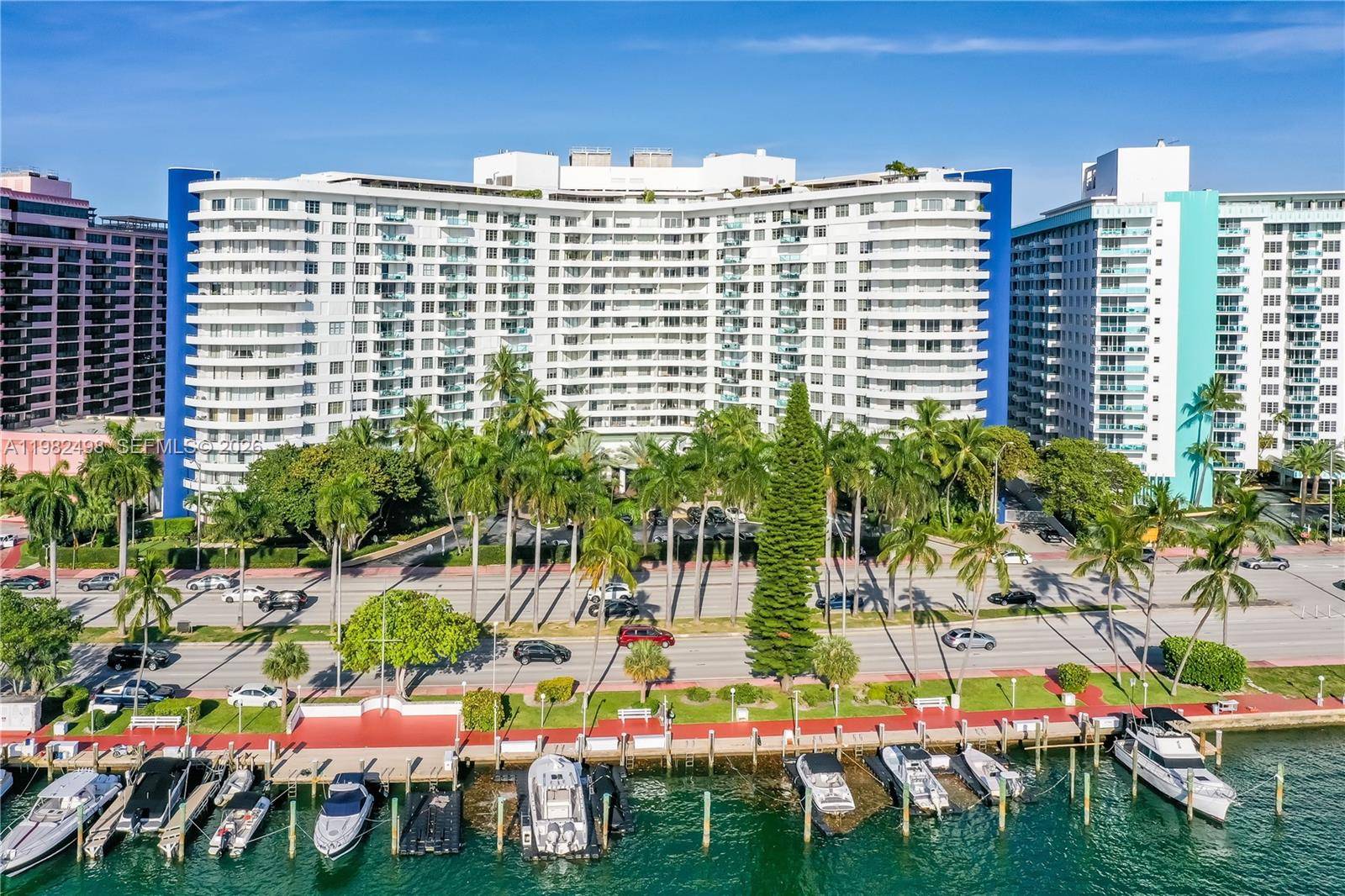 5161 COLLINS AVMiami Beach - Condo/Co-Op/Seasonal,Condo condo unit 1004 - picture