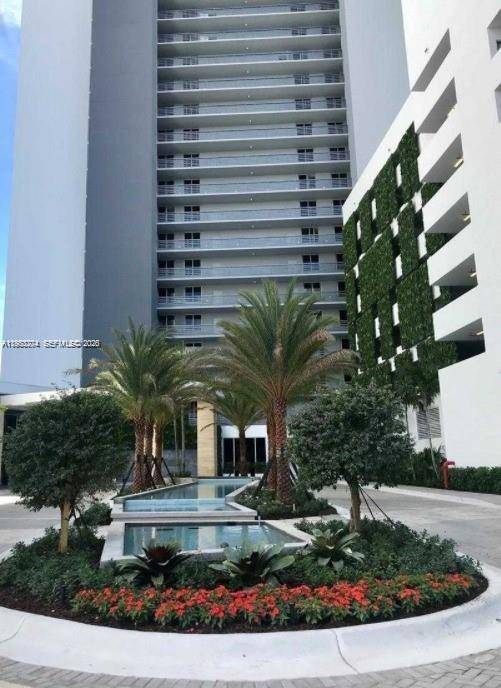 16385 Biscayne BlvdNorth Miami Beach - Condo 5+ Stories,Condo condo unit 2702 - picture