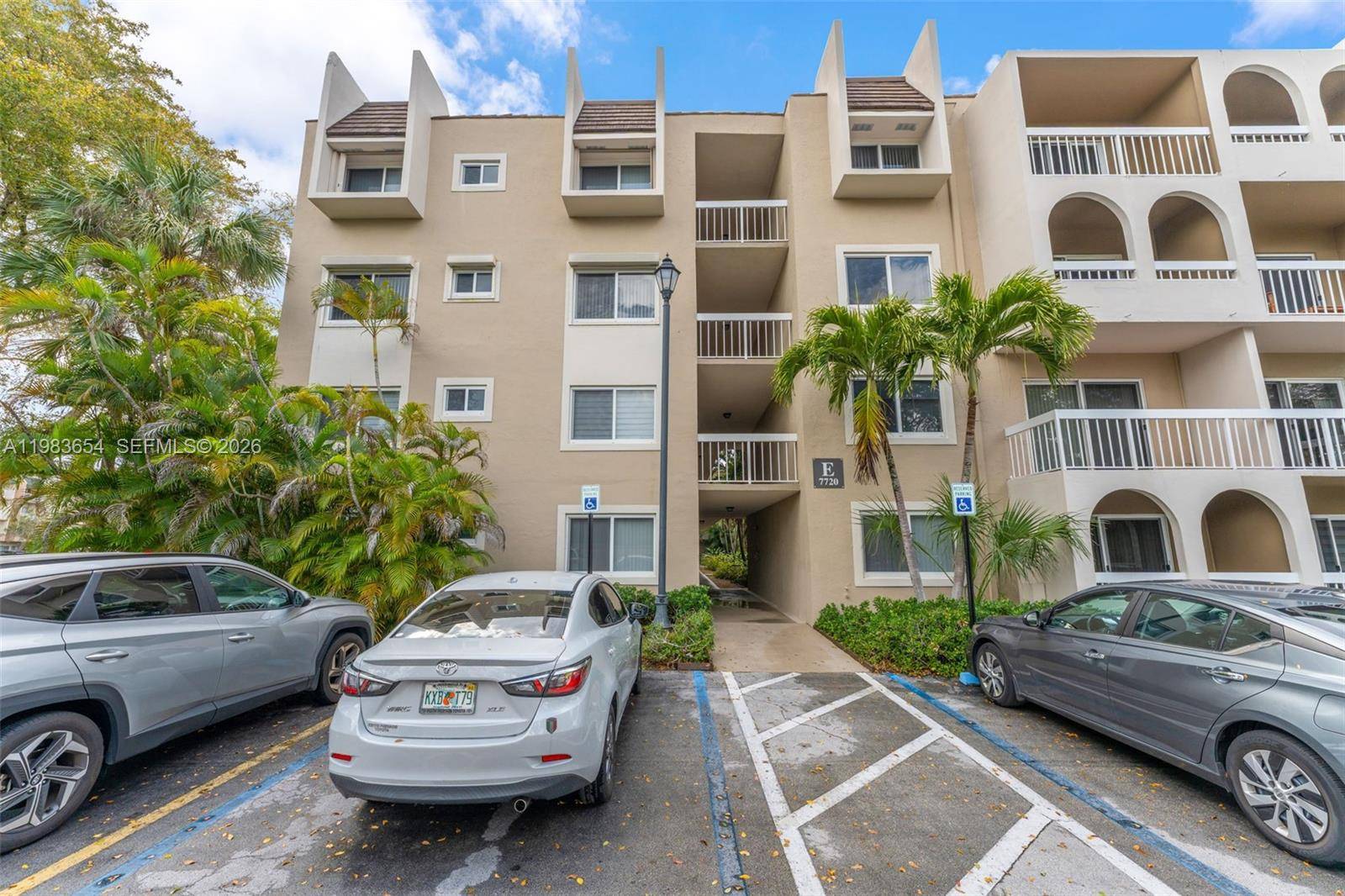 7722 Camino RealMiami - Condo 1-4 Stories,Condo condo unit E-218 - picture