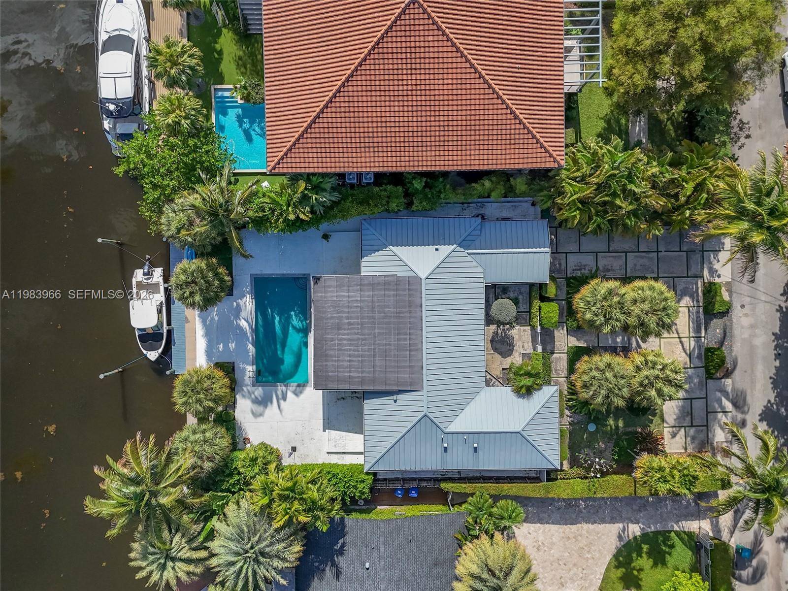 1150 NE 91st StMiami - picture