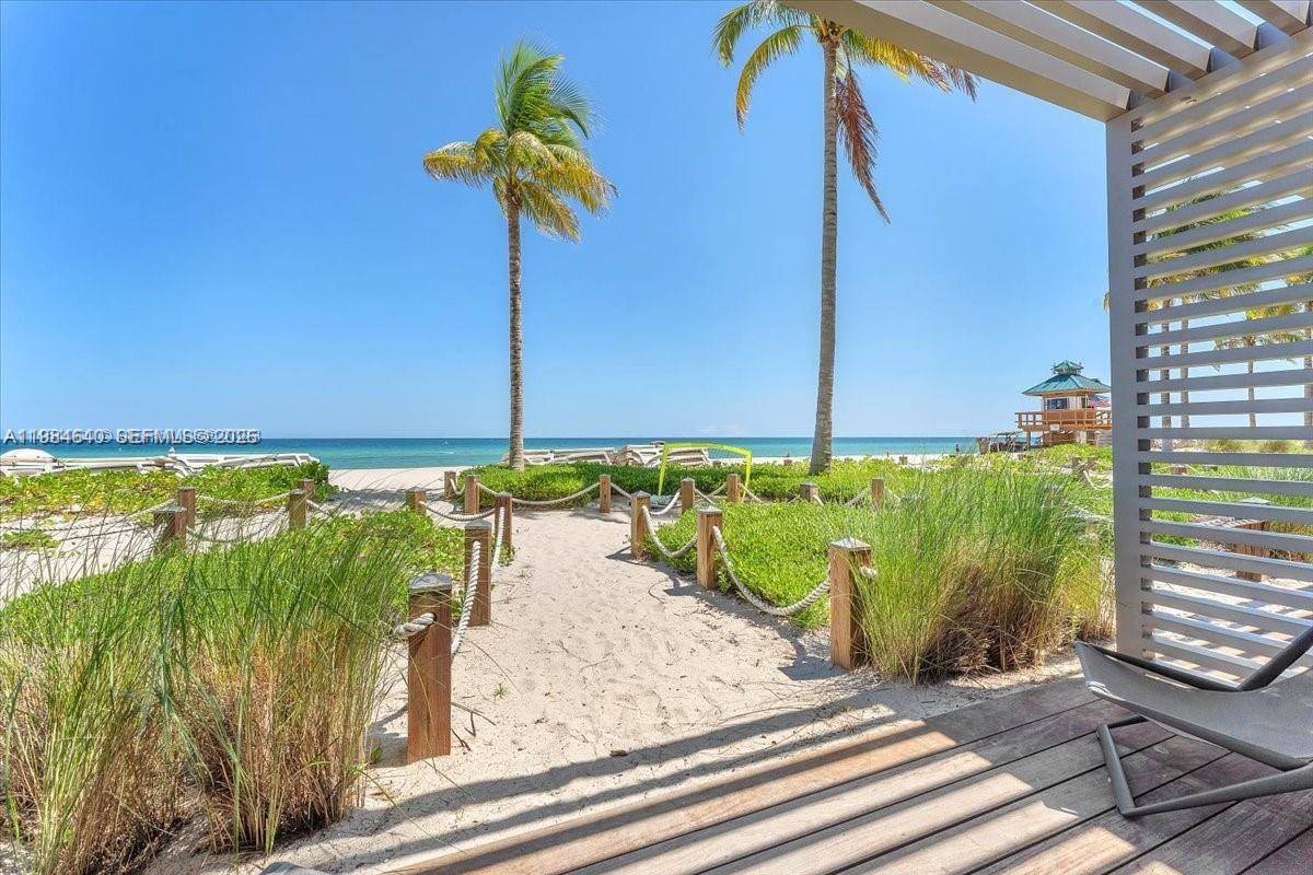18975 Collins AveSunny Isles Beach - Condo/Co-Op/Annual,Condo condo unit Cabana 8 - picture