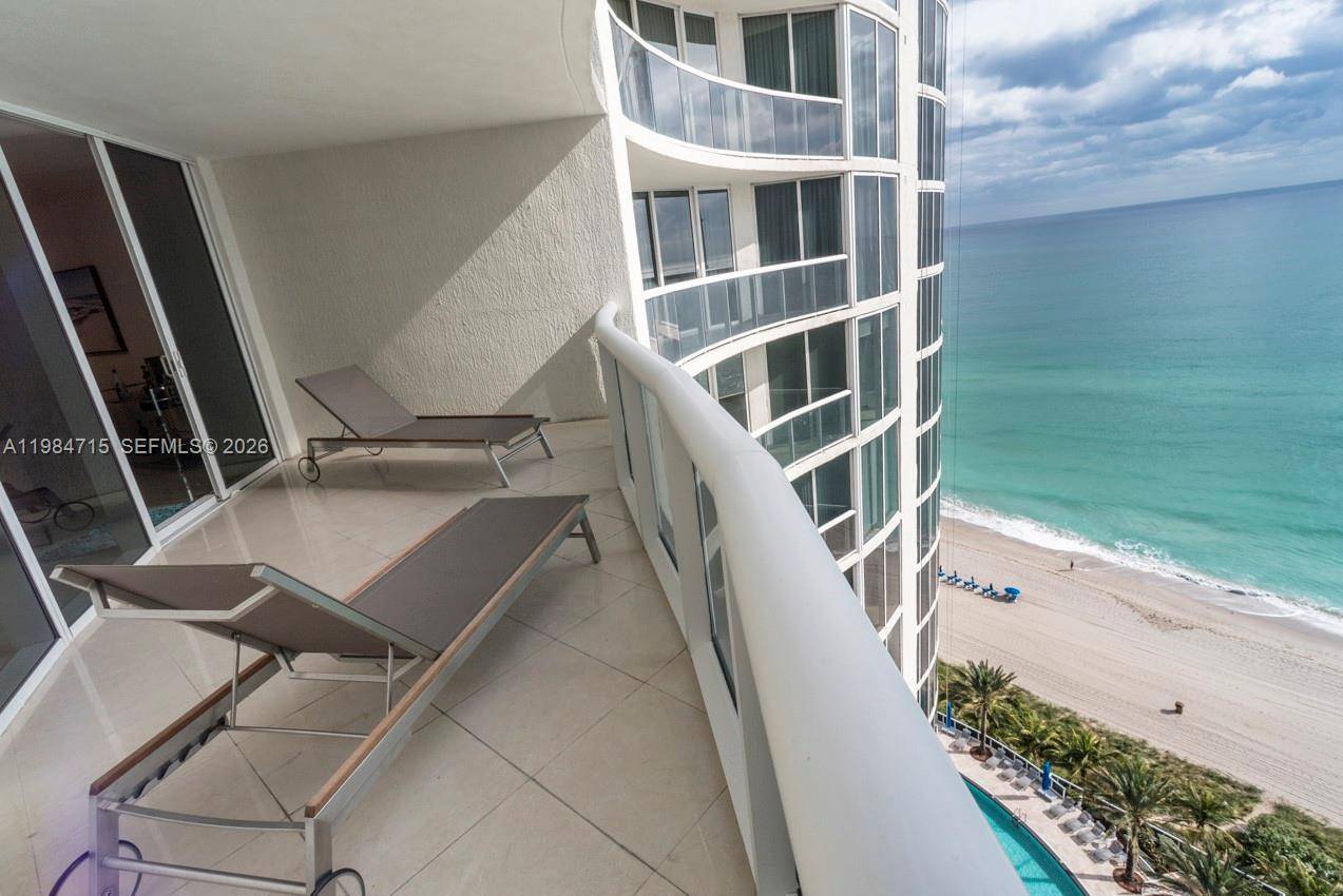 17201 Collins AveSunny Isles Beach - Condo/Co-Op/Annual,Condo condo unit 2104 - picture