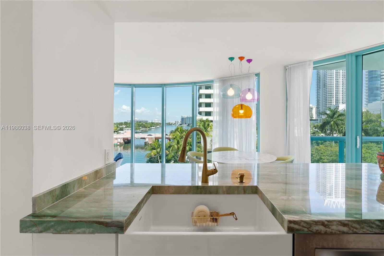 6000 Indian Creek DrMiami Beach - Condo/Co-Op/Annual,Condo condo unit 5B - picture
