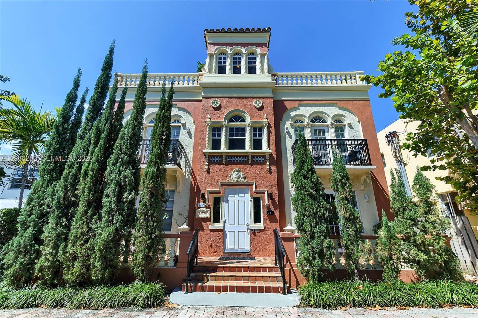 2870 Pine Tree DrMiami Beach - Condo 1-4 Stories,Condo condo unit 3 - picture