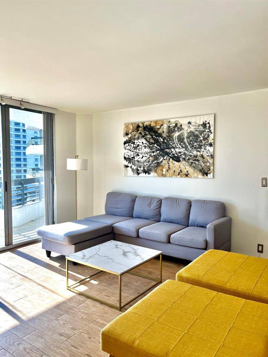 3400 NE 192ndAventura - Condo condo unit 1102 - picture