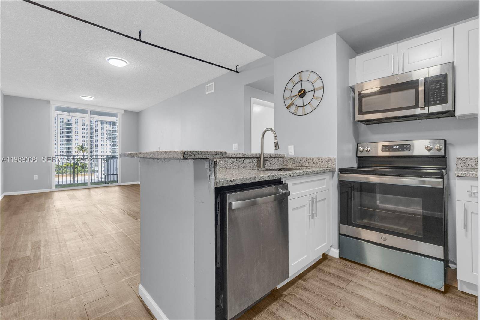 185 SE 14th TerMiami - Co-Op 5+ Stories,Condo condo unit 1611 - picture