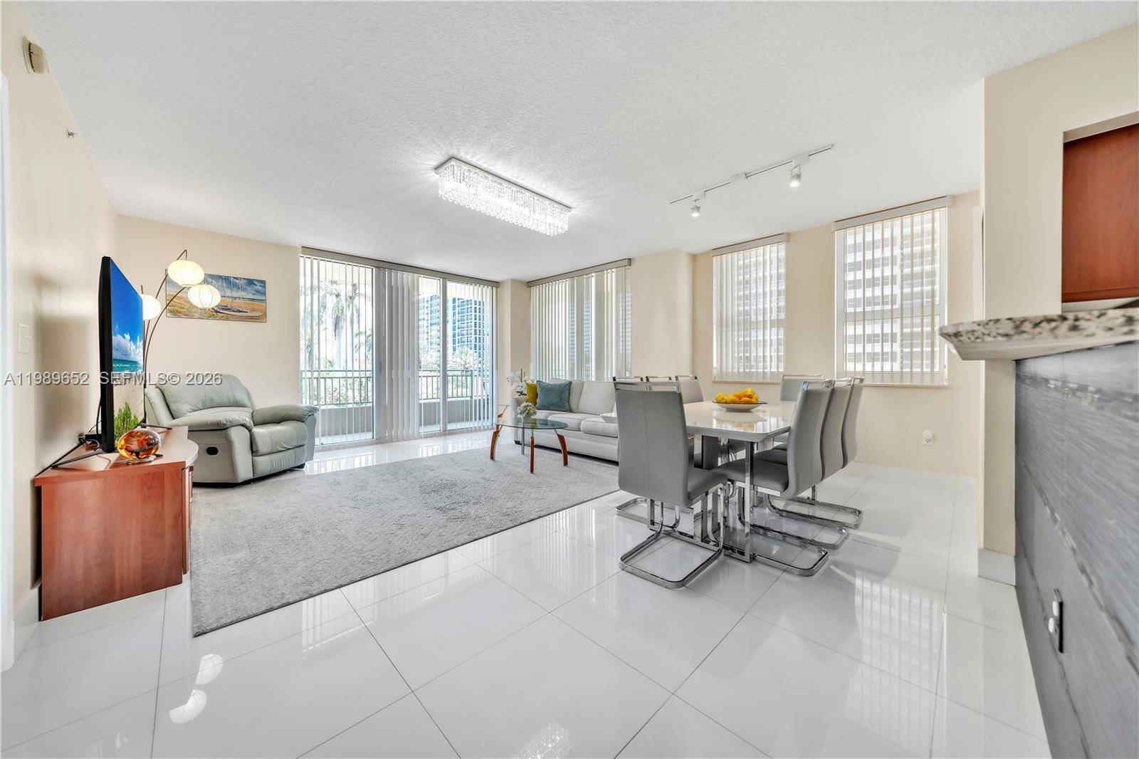 2080 S Ocean DrHallandale Beach - Condo/Co-Op/Seasonal,Condo condo unit 202 - picture