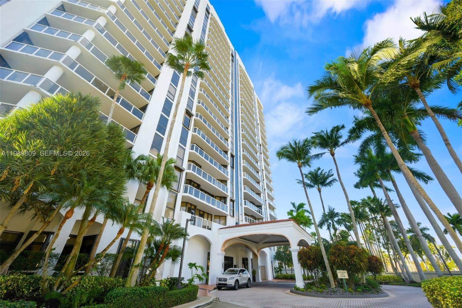 3598 Yacht Club DrAventura - Condo 5+ Stories,Condo condo unit 1204 - picture