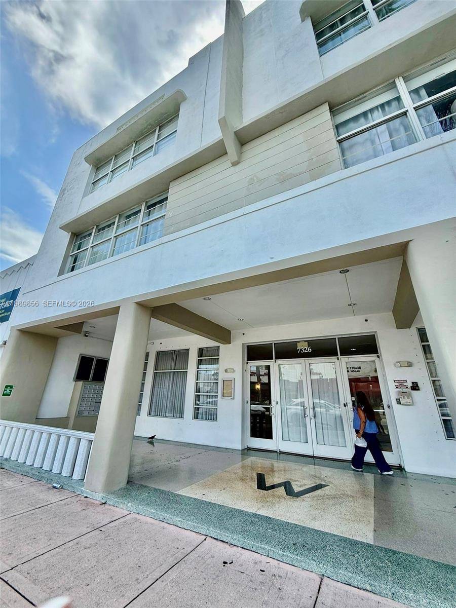 7326 Collins AveMiami Beach - Condo 1-4 Stories,Condo condo unit 105 - picture