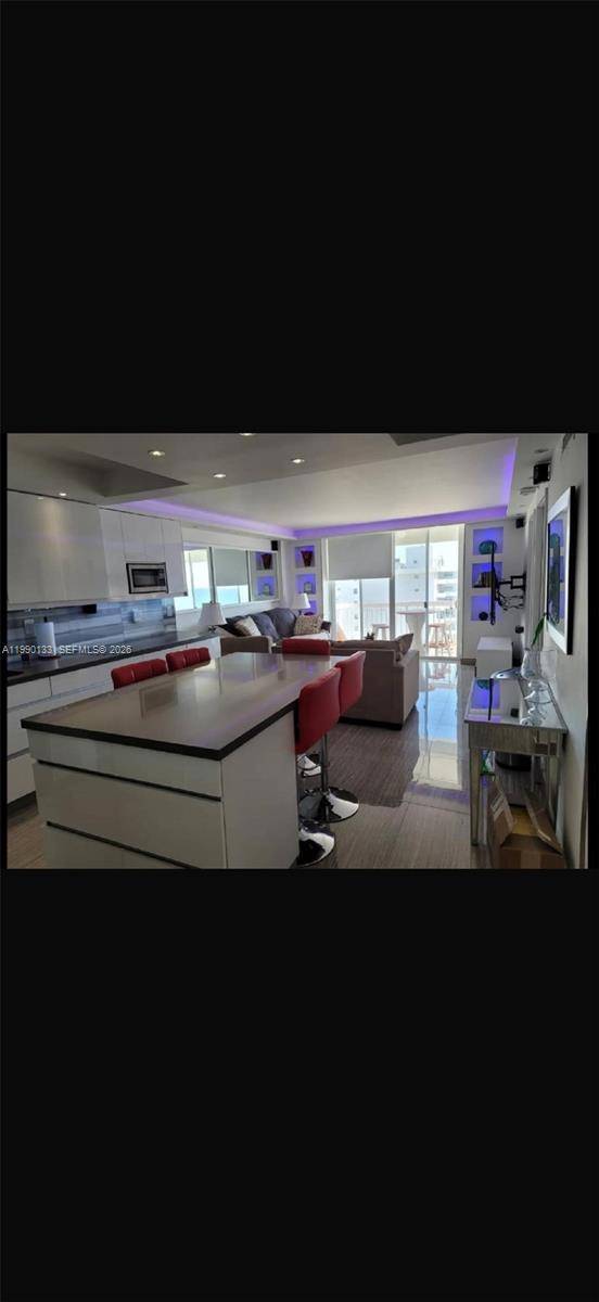 401 Ocean DrMiami Beach - Condo/Co-Op/Annual,Condo condo unit 1124 - picture