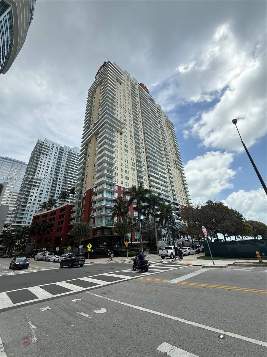1155 Brickell Bay DrMiami - Apartments-Annual,Apartment condo unit 1206 - picture