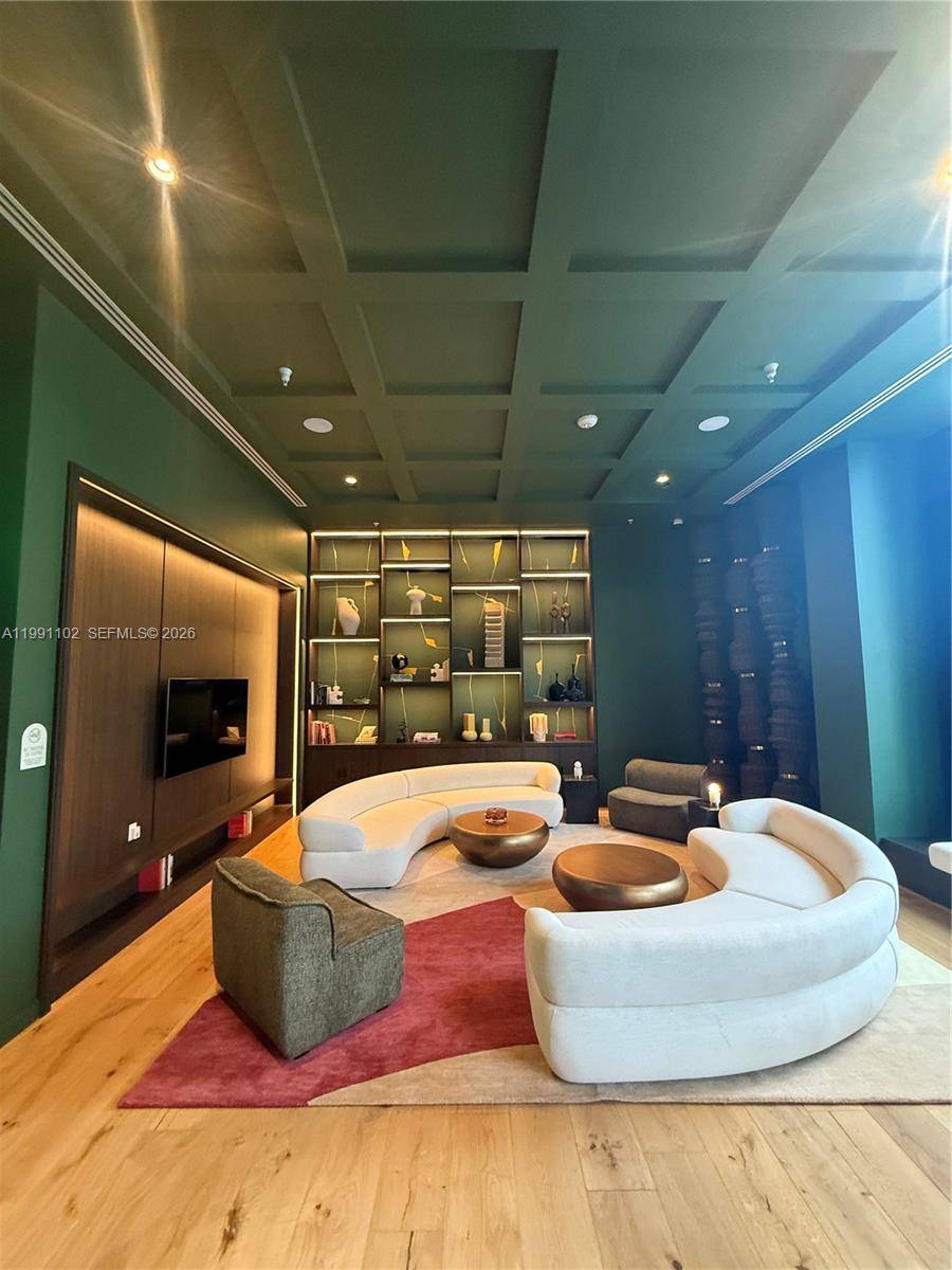 11 NE 6 STREETMiami - Condo 5+ Stories,Condo condo unit 706 - picture