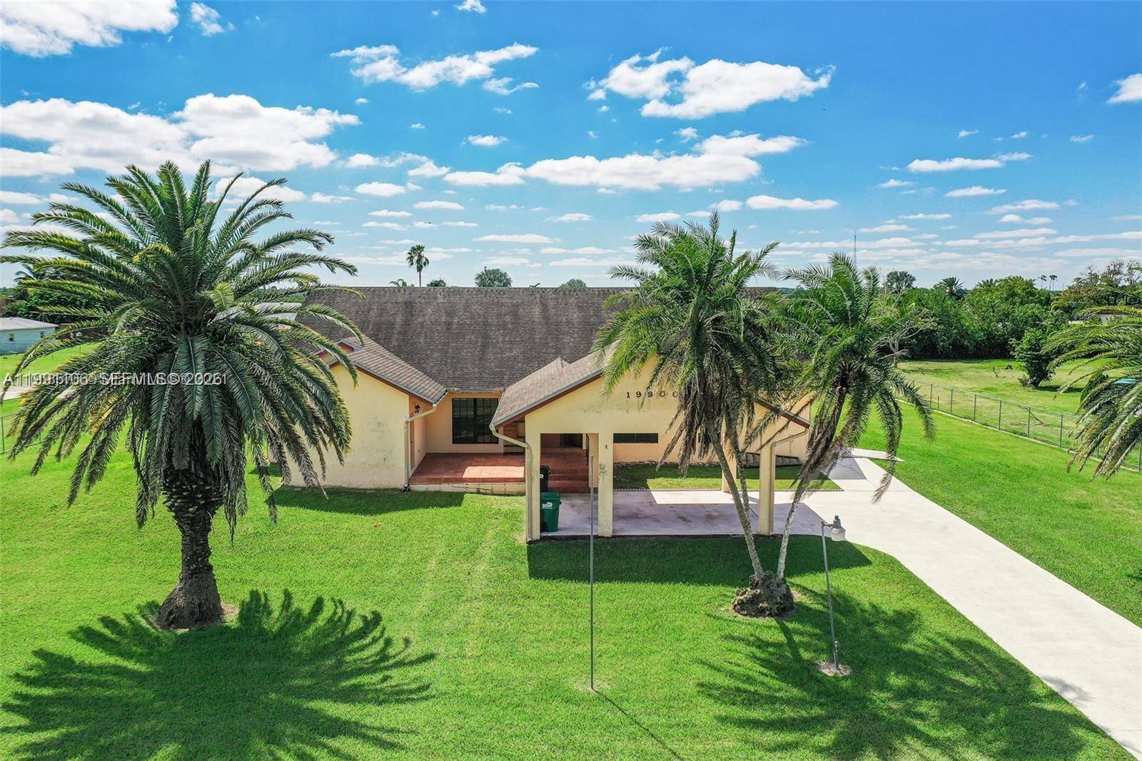 19900 SW 326th StHomestead - Single Family-Seasonal,House condo unit 19900 - picture