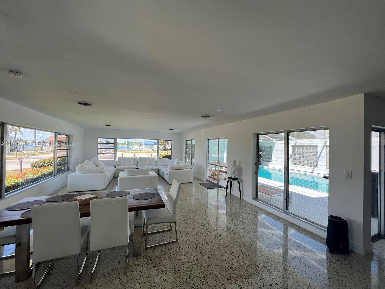 750 Polk StHollywood - picture