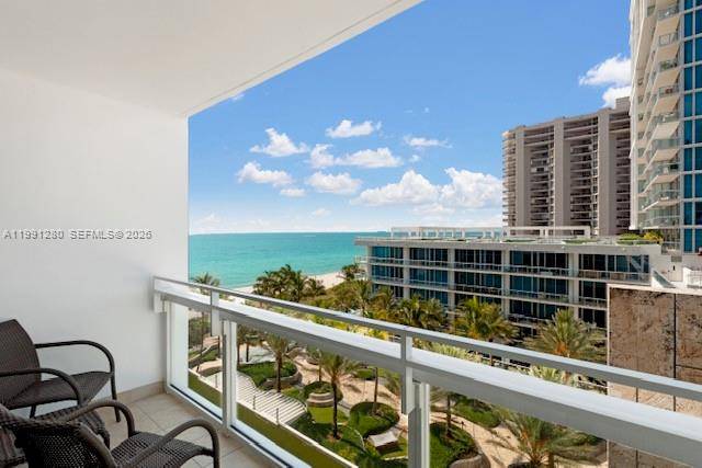 6801 Collins AveMiami Beach - Condo/Co-Op/Seasonal,Condo condo unit 711 Door # 710 - picture