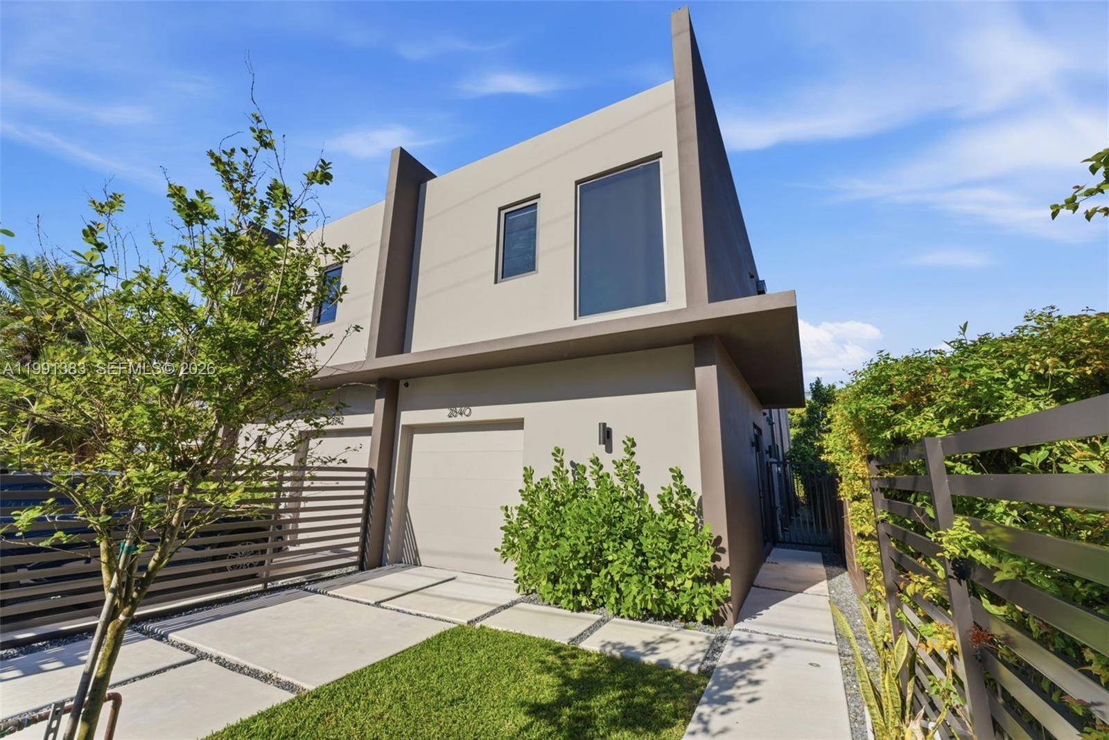 2840 SW 32nd CtMiami - picture