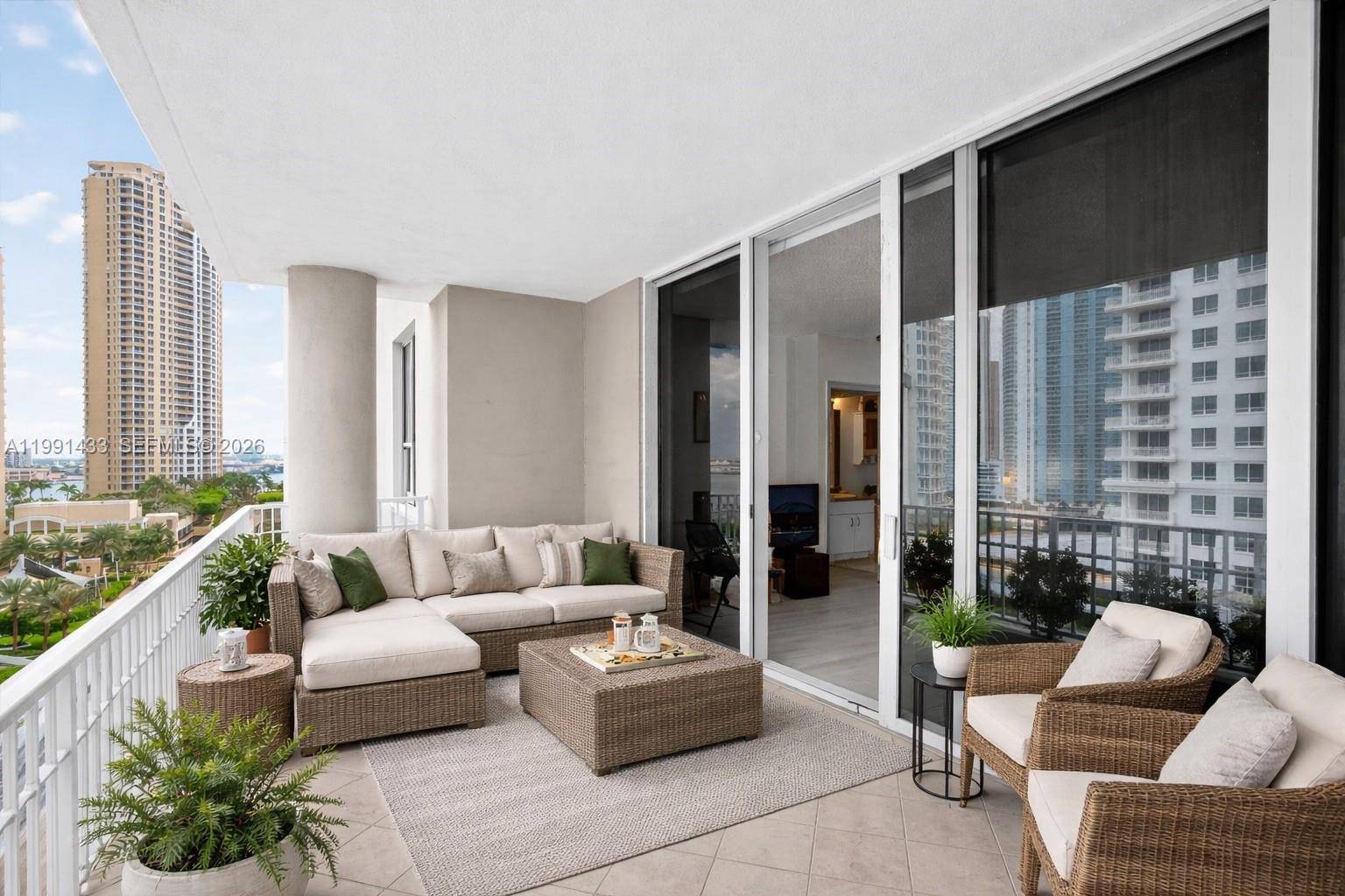 701 Brickell Key BlvdMiami - Condo 5+ Stories,Condo condo unit 1108 - picture