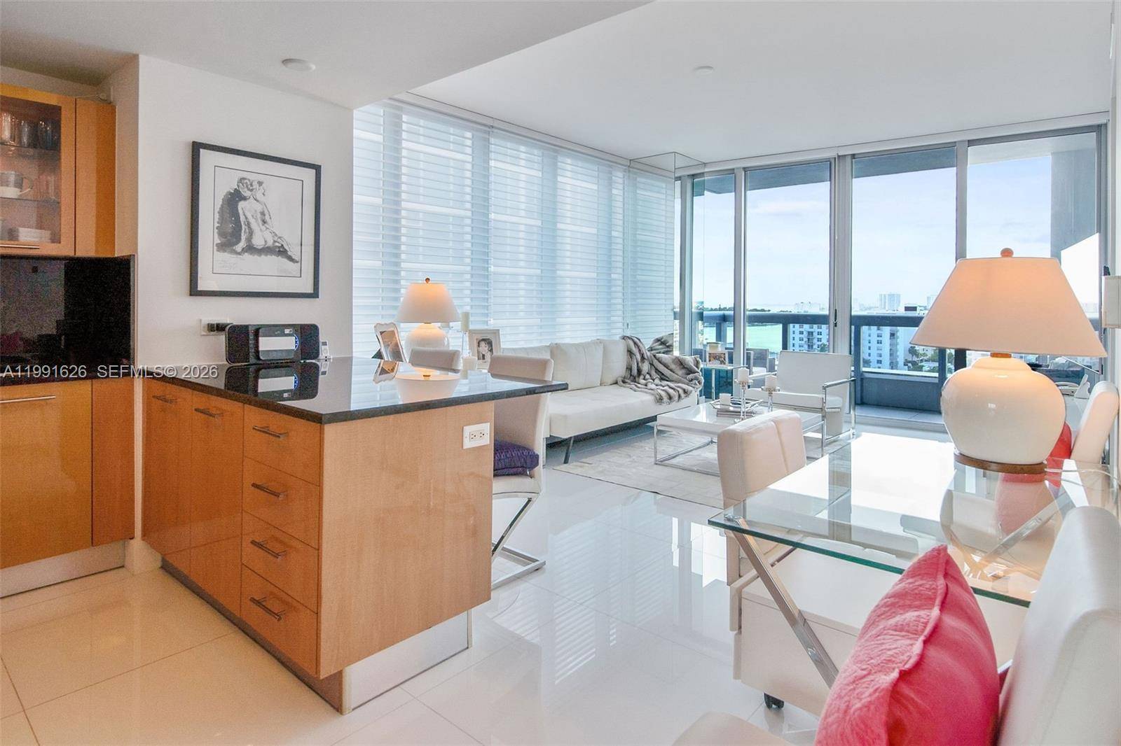 6899 Collins AveMiami Beach - Condo/Co-Op/Annual,Condo condo unit 1009 - picture
