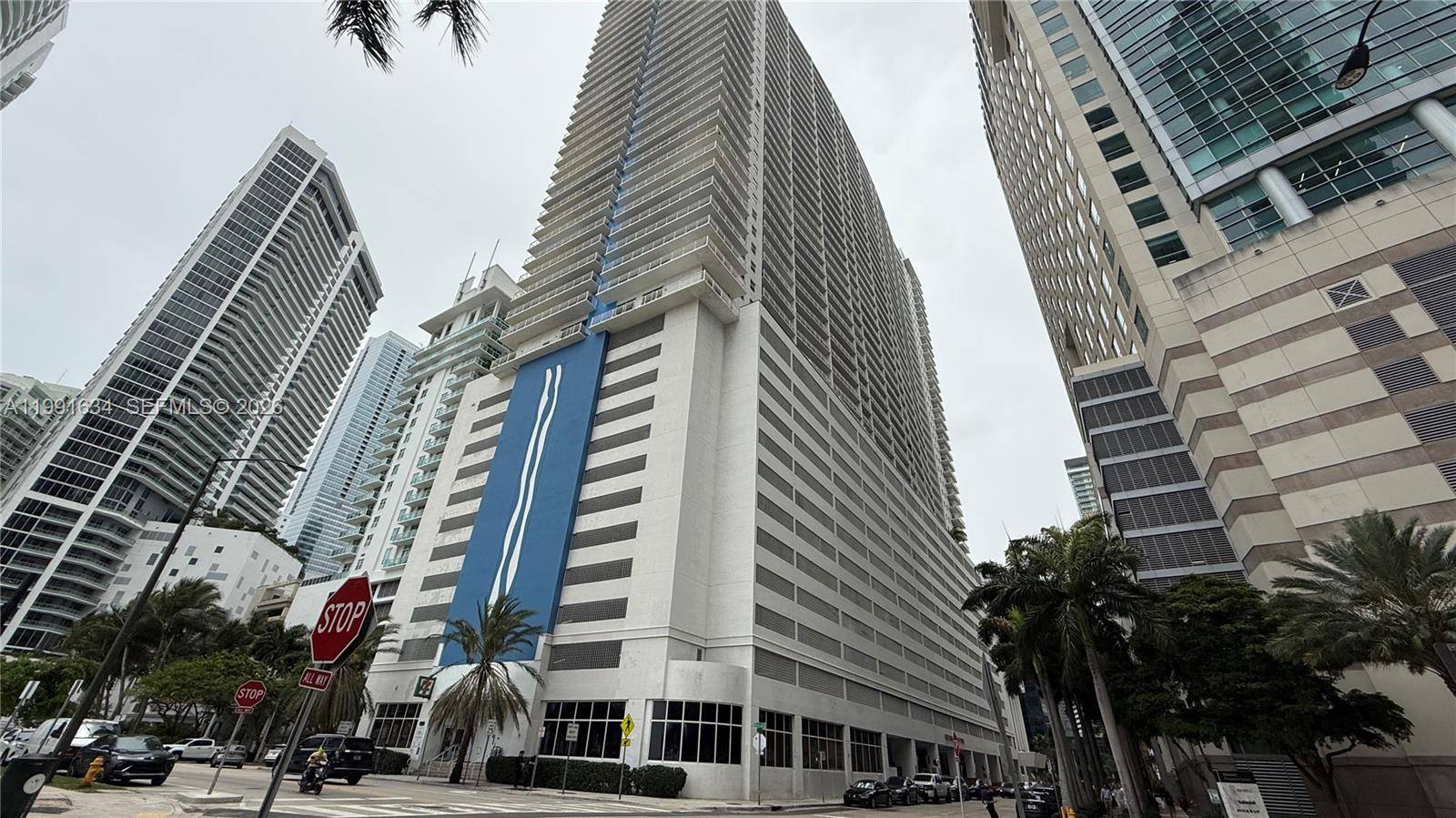 1200 Brickell Bay DrMiami - Condo 5+ Stories,Condo condo unit 2216 - picture