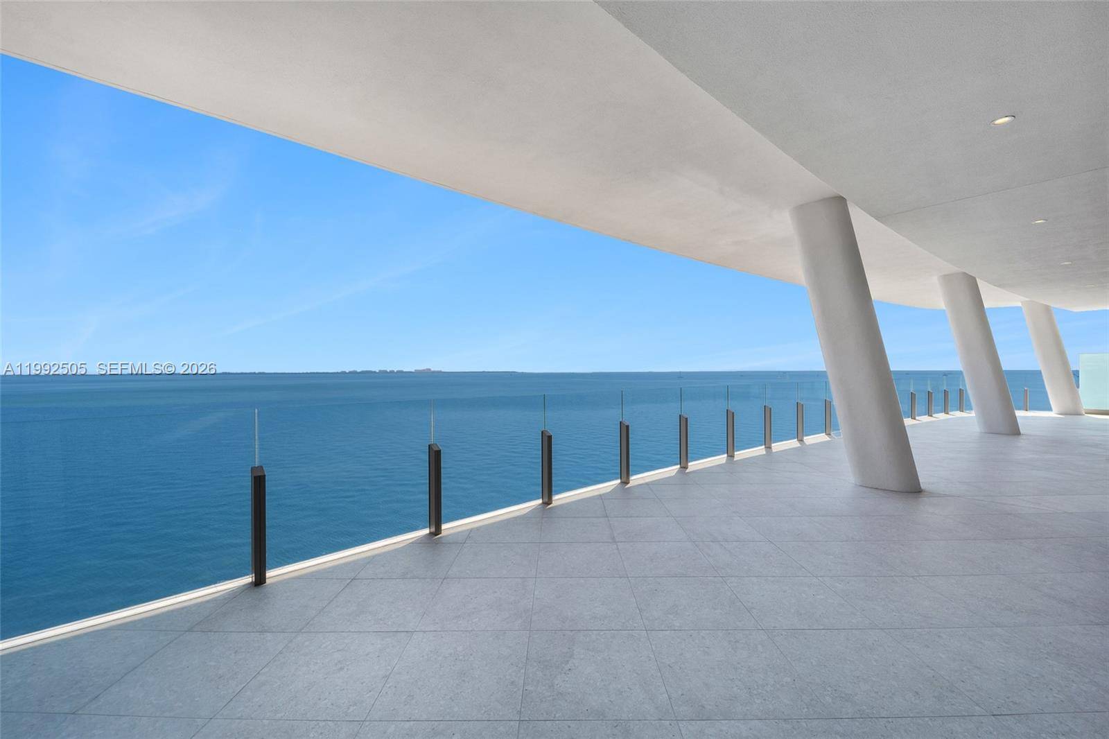 5 Grove Isle Dr.Coconut Grove - Condo/Co-Op/Annual,Condo condo unit M401 - picture