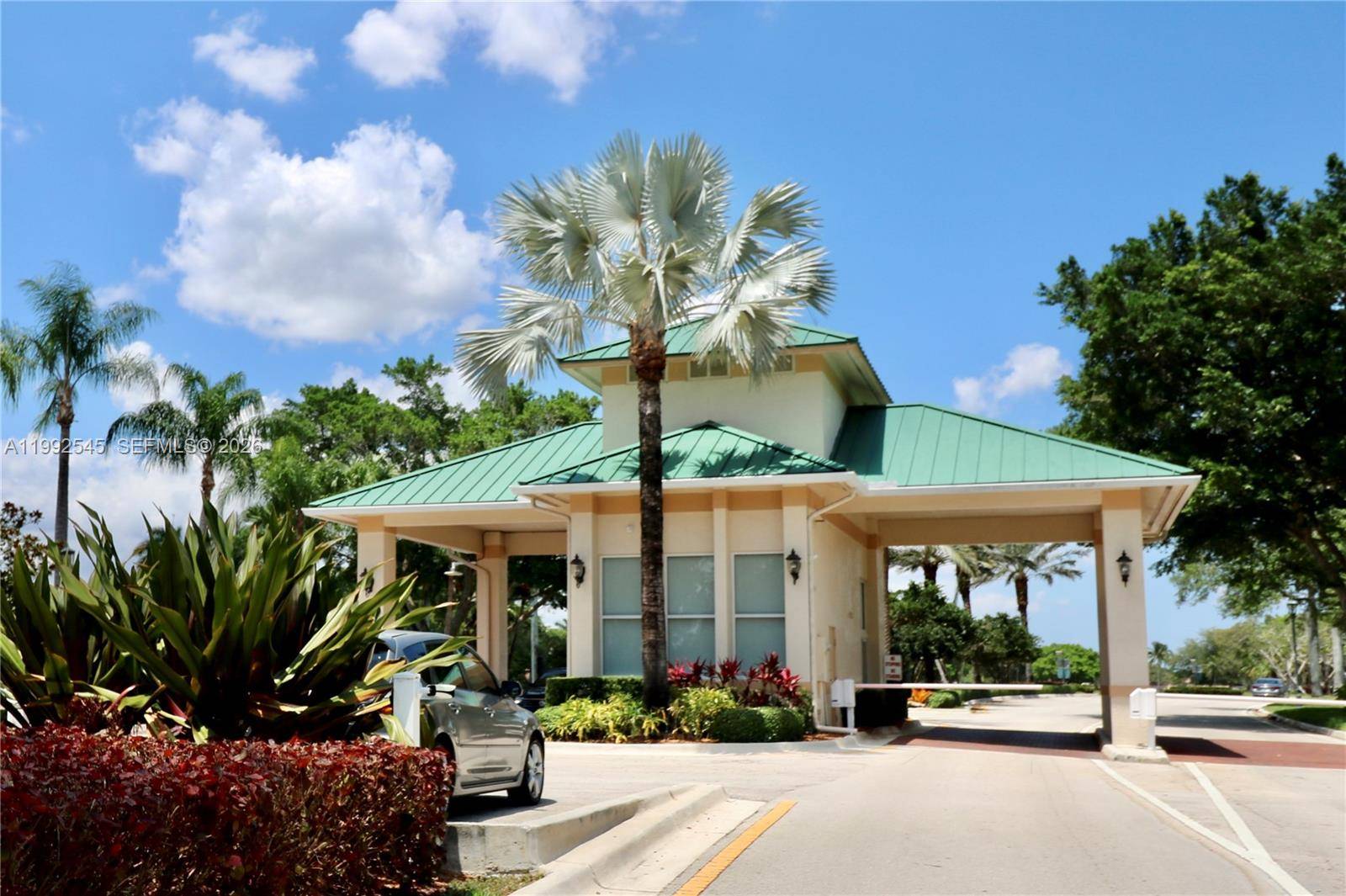 2686 Palmer PlWeston - picture