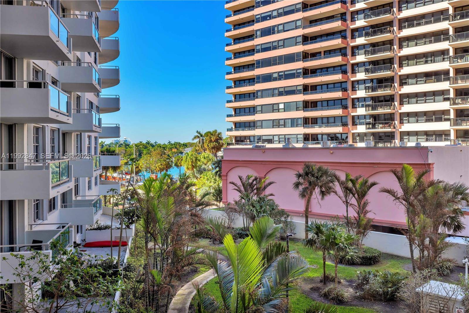 5161 Collins AveMiami Beach - Condo 1-4 Stories,Condo condo unit 410 - picture