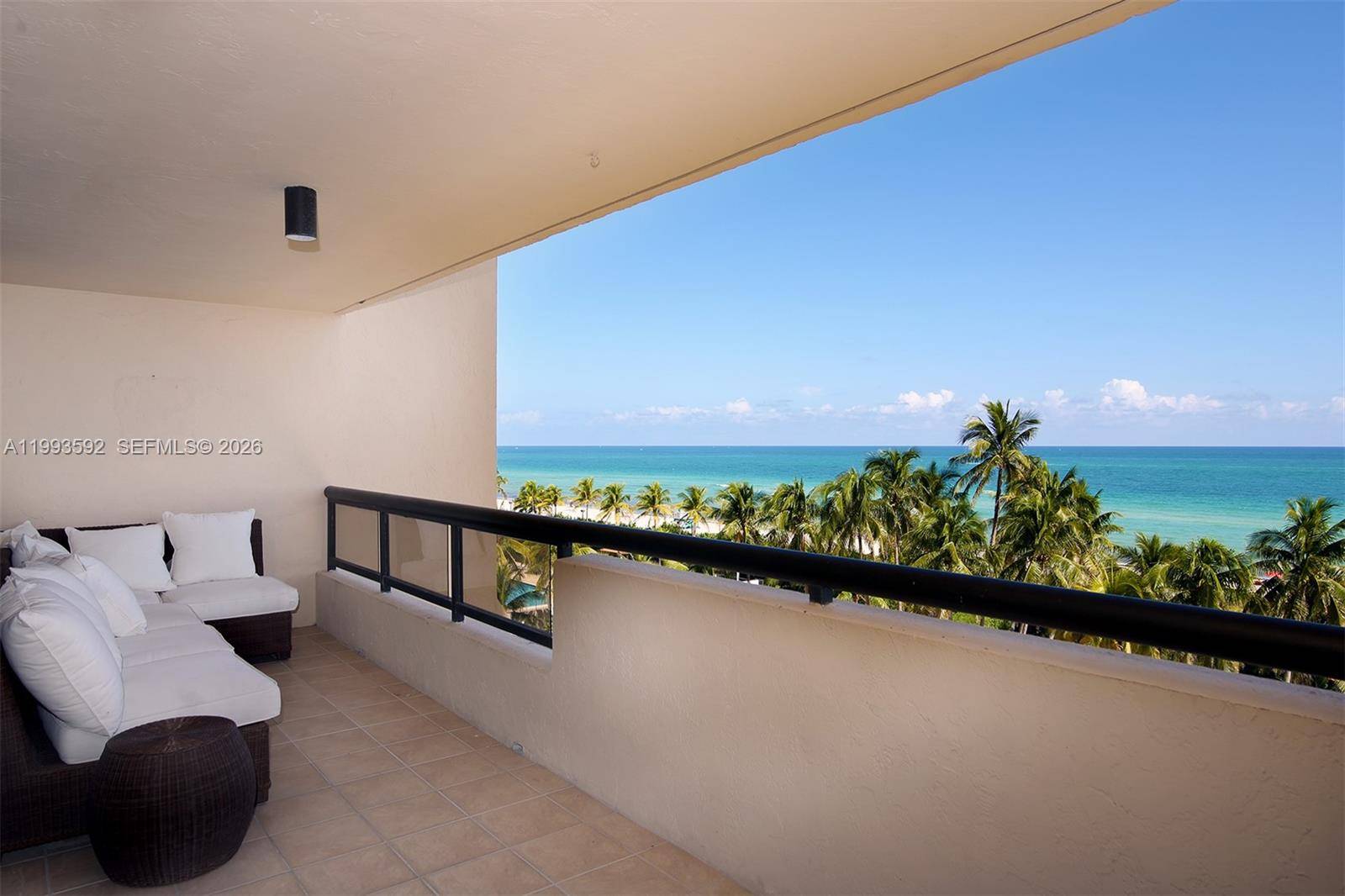 2555 Collins AveMiami Beach - Condo/Co-Op/Seasonal,Condo condo unit 703 - picture