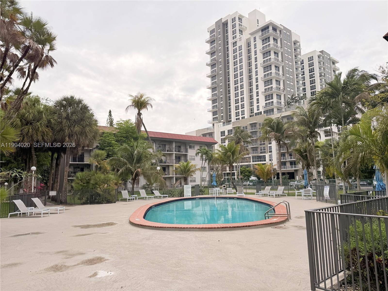 8101 SW 72nd AveMiami - Condo 1-4 Stories,Condo condo unit 403W - picture