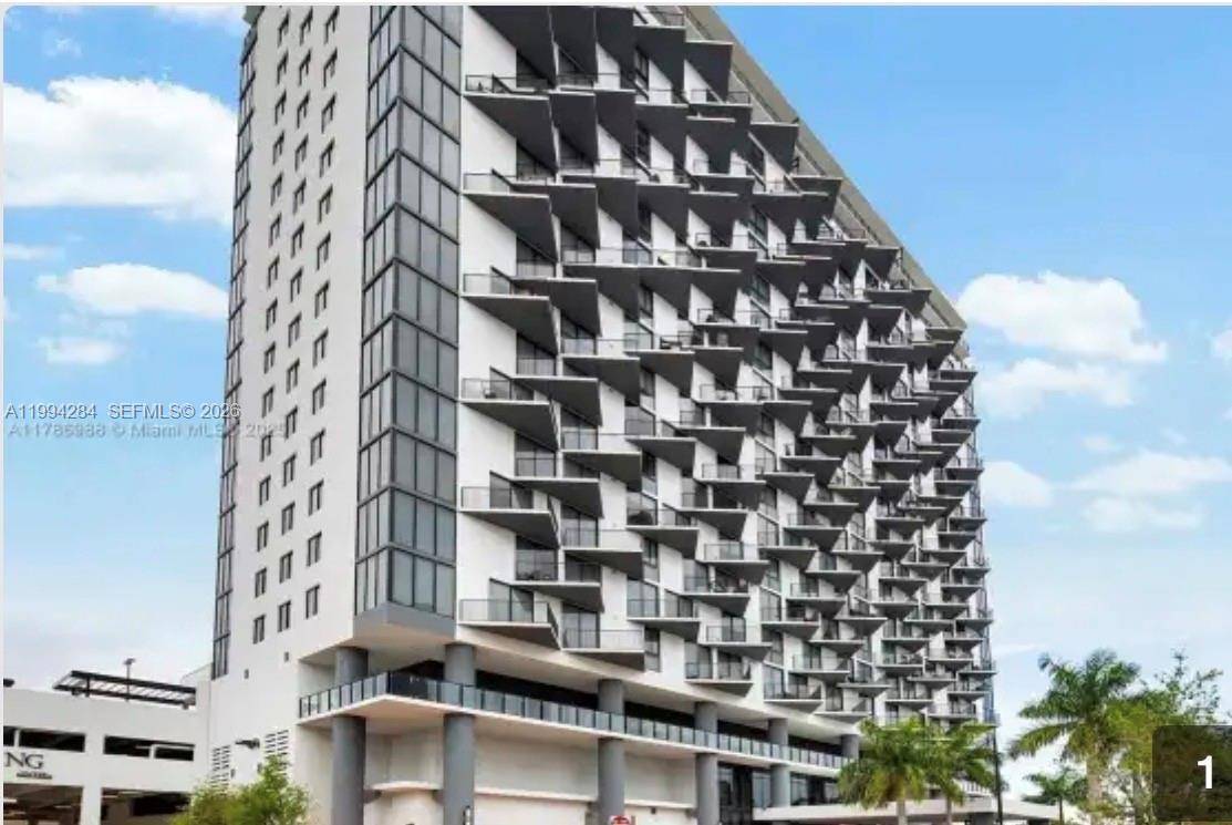 5300 NW 85Doral - Condo/Co-Op/Annual,Condo condo unit 1106 - picture