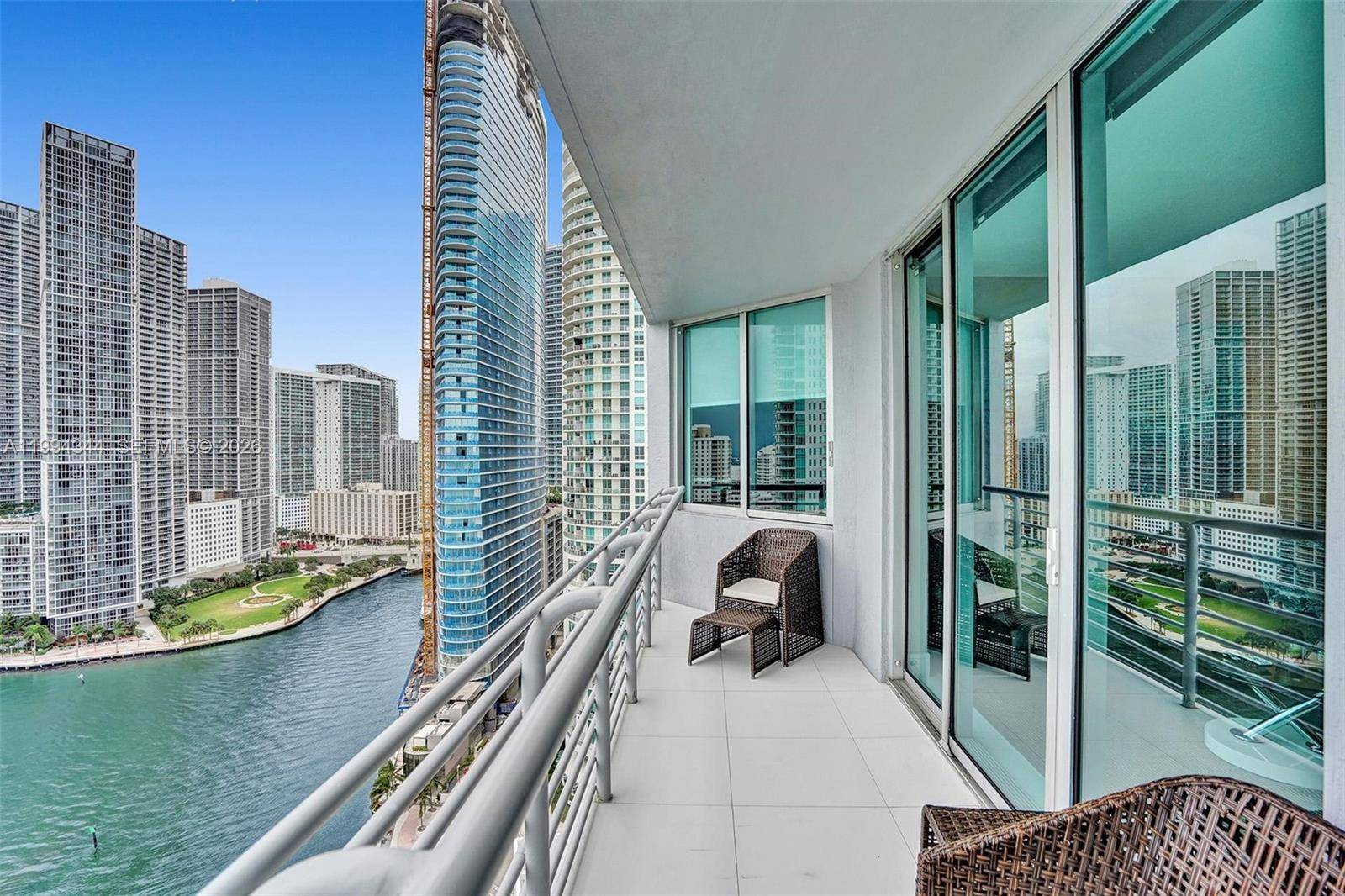 325 S Biscayne BlvdMiami - Condo/Co-Op/Annual,Condo condo unit 2519 - picture