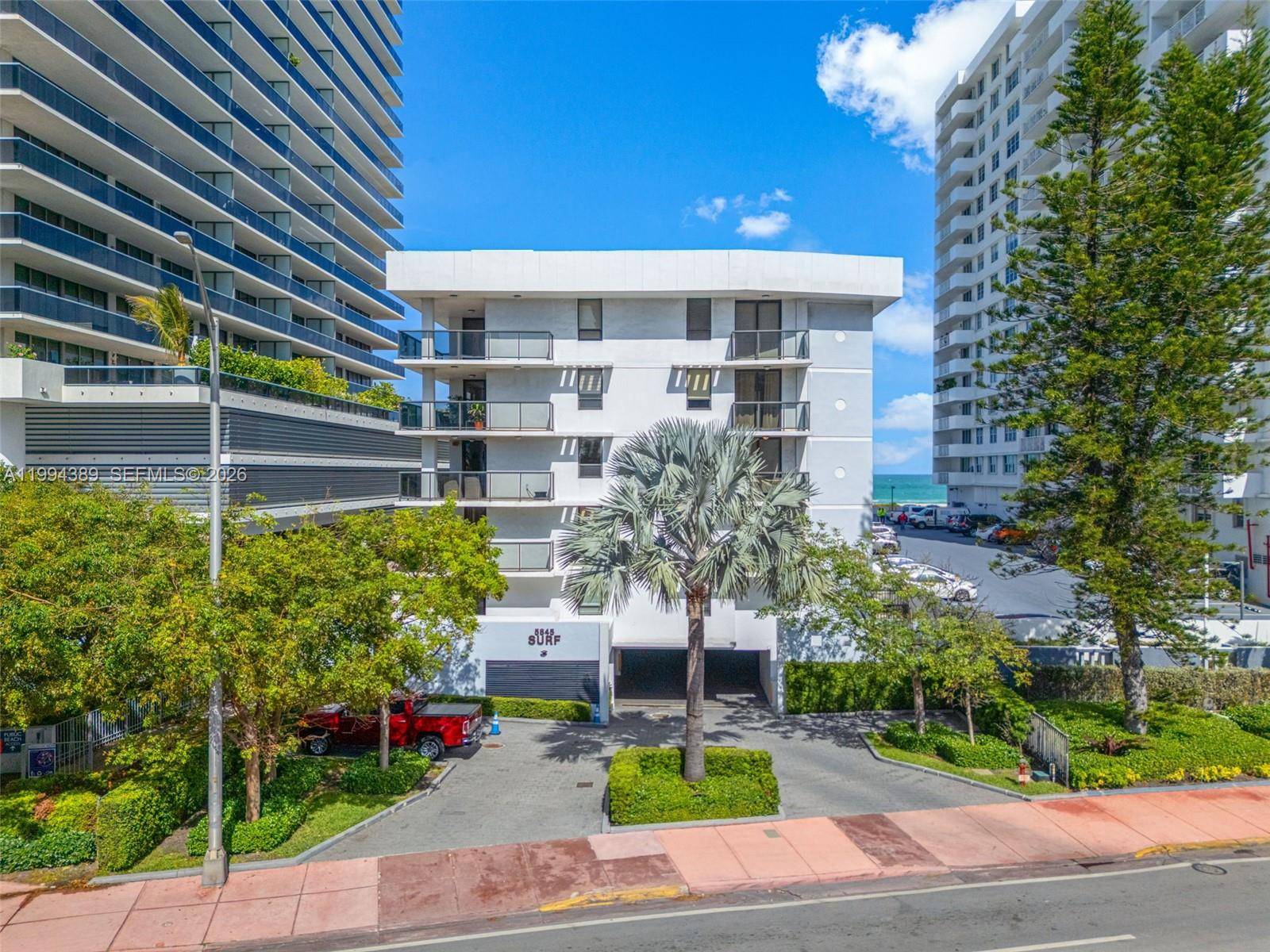 5845 Collins AveMiami Beach - Condo/Co-Op/Annual,Condo condo unit 101 - picture