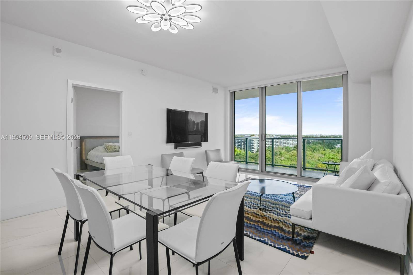 16385 NE Biscayne BlvdNorth Miami Beach - Condo/Co-Op/Annual,Condo condo unit 1402 - picture