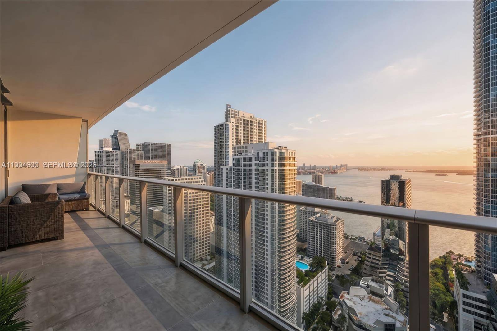 1010 Brickell AvMiami - Condo/Co-Op/Annual,Condo condo unit 4203 - picture
