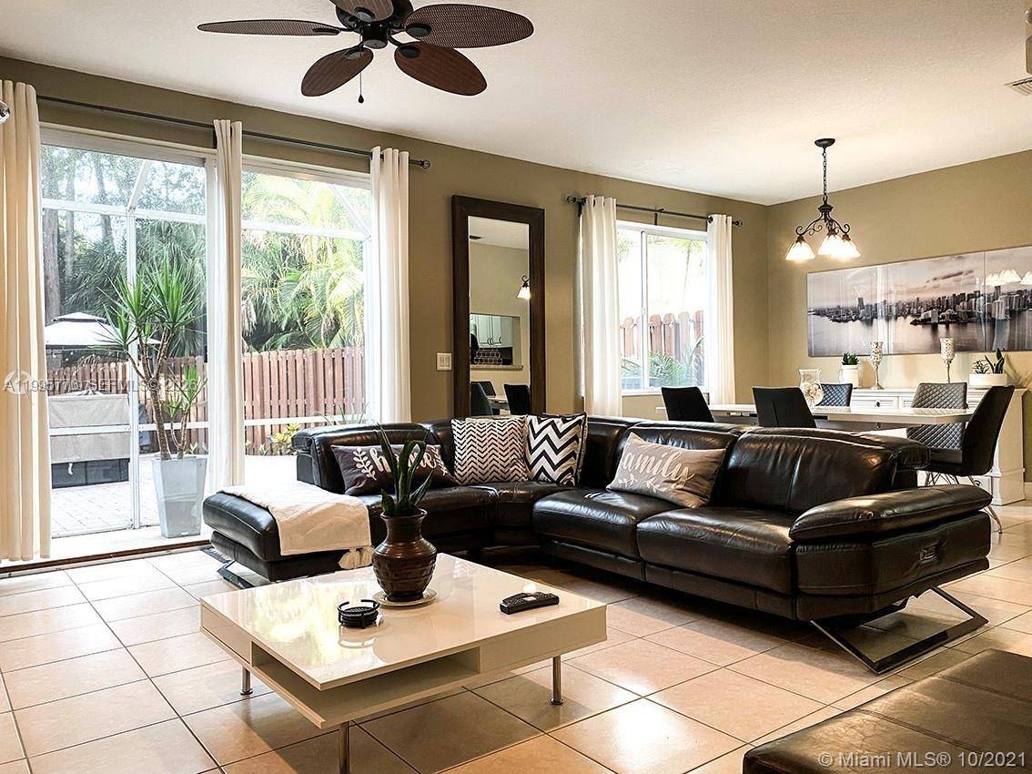 3657 Asperwood CirCoconut Creek - picture