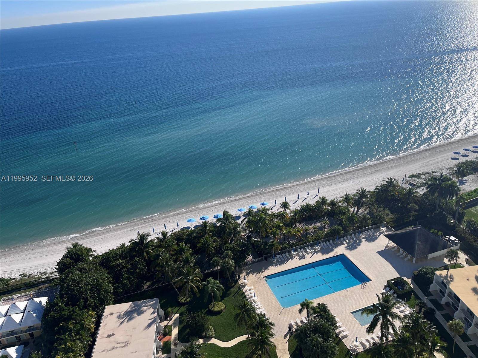 881 Ocean DrKey Biscayne - Condo/Co-Op/Annual,Condo condo unit 18B - picture